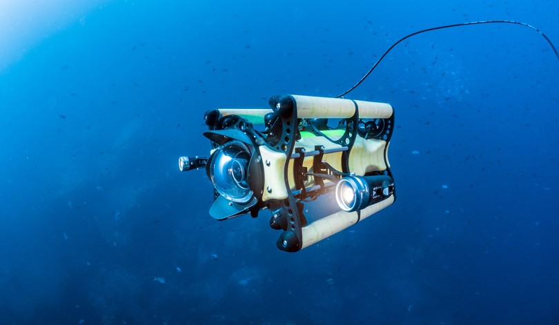 Autonomous Underwater Vehicle - AI Robotics
